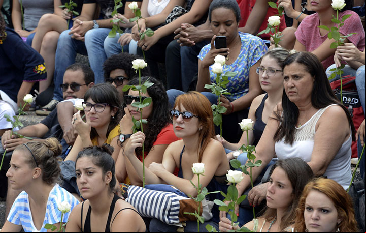 Guia mostra como a mulher pode se proteger e pedir socorro