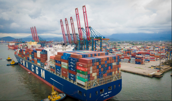 Número histórico de contêineres no Porto de Santos: 460,8 mil TEU 