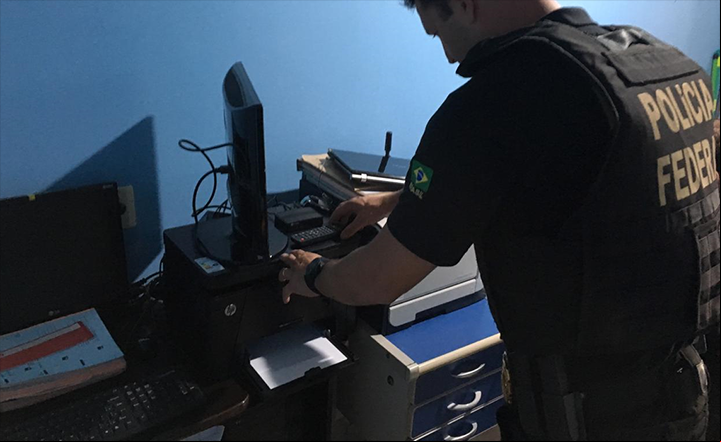 Criminosos dão prejuízo de R$ 8 milhões ao INSS. Estão presos.