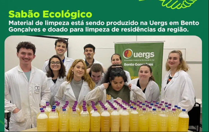 Da Universidade um sabão para limpeza da sujeira das enchentes 