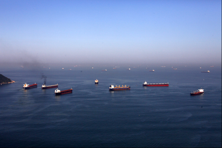Porto de Santos terá sistema para controlar o tráfego de embarcações
