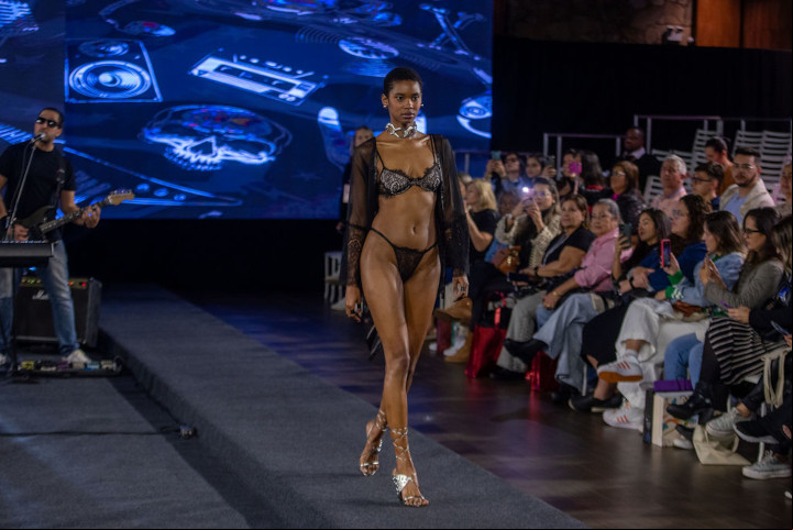 FEVEST de Nova Friburgo mostra moda praia e lingerie de 3.700 fábricas 